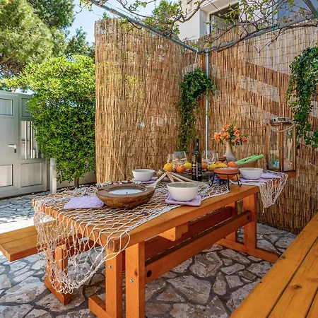 Amazing In With Kitchen *