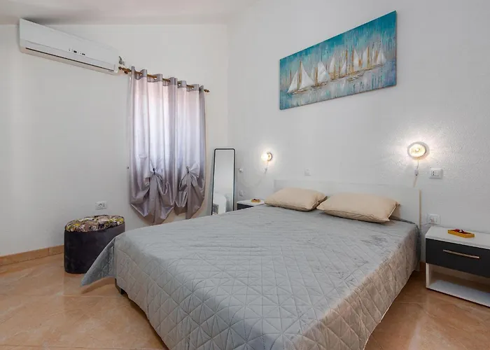 Front In Appartement