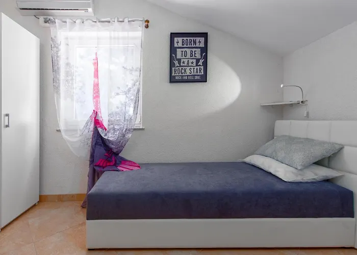 Front In Appartement *